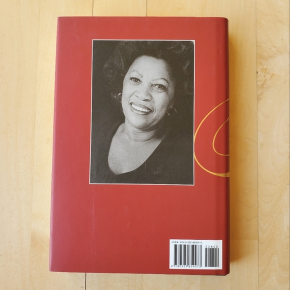 📖 BELOVED by Toni Morrison (Hardback) Hardcover Book NEW - Picture 3 of 4